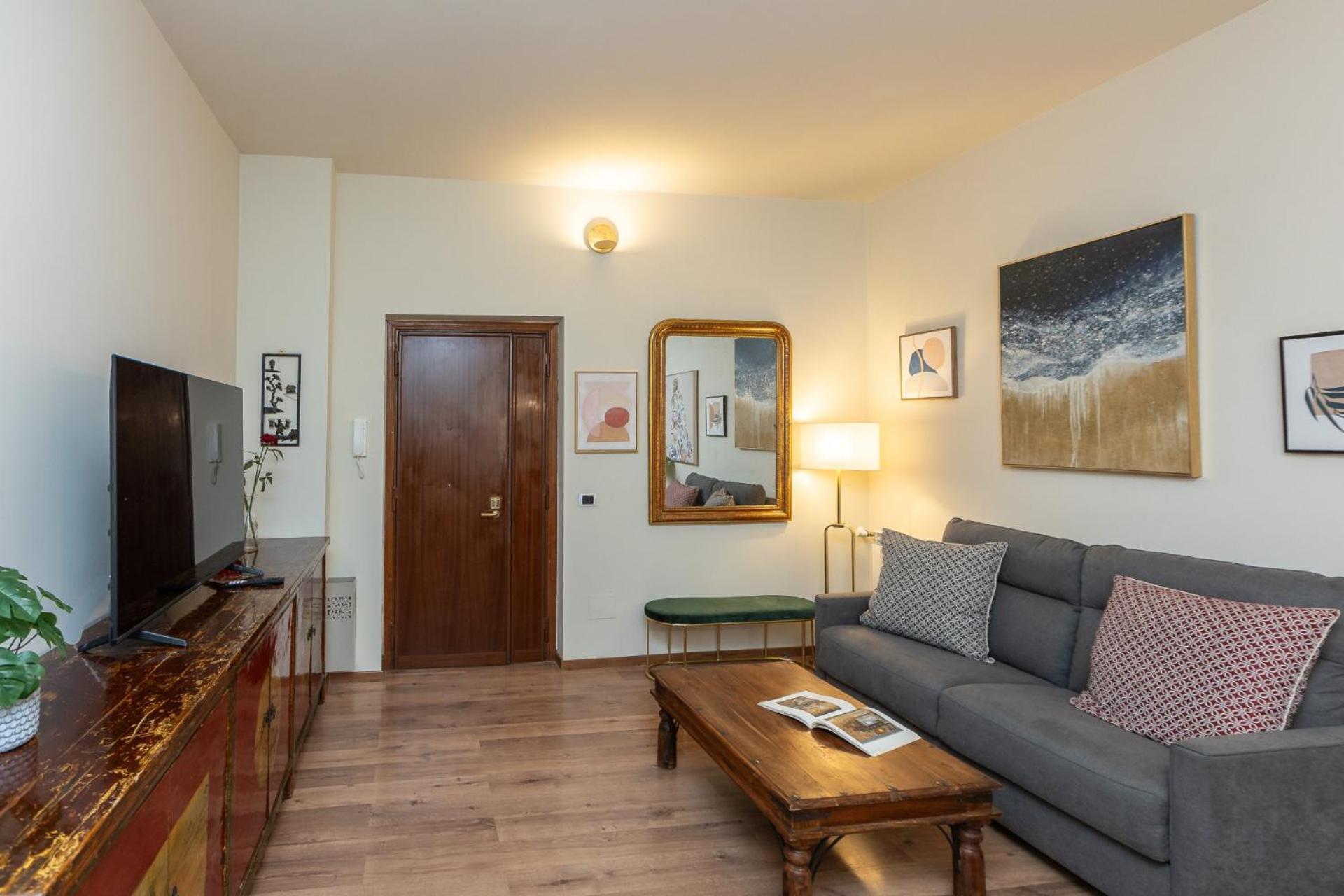 Apartment Teano House *